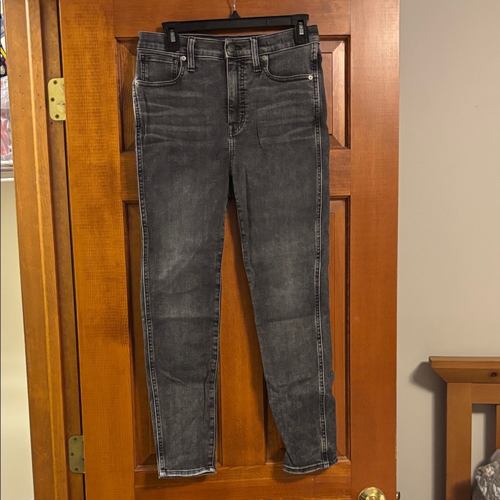 Madewell Charcoal Skinny Jeans 10”High Rise Skinny Crop Size 28